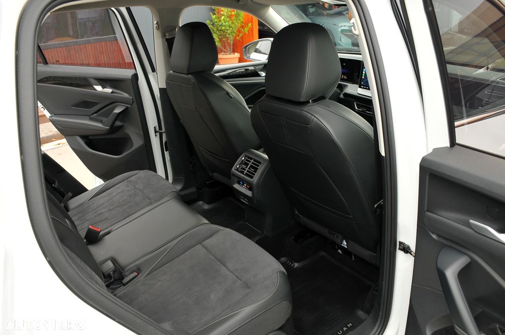 Volkswagen Tiguan - 23