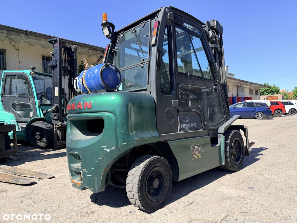 Nissan UG1D2A30LQ - 5