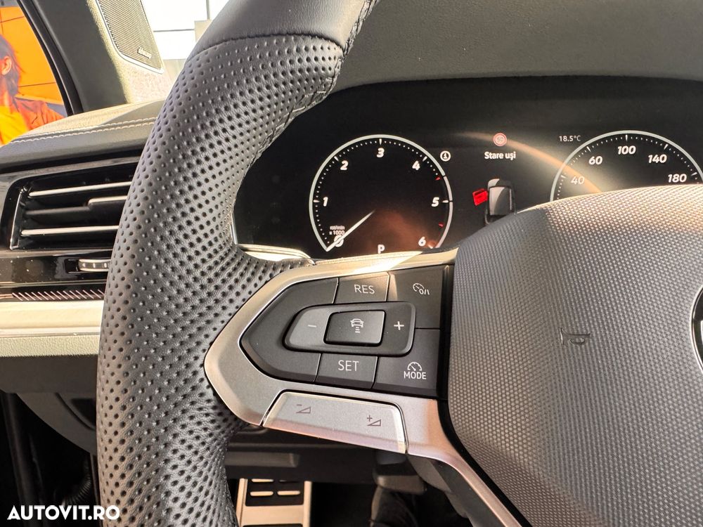 Volkswagen Touareg V6 TDI 4MOTION R-Line - 18