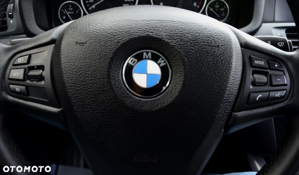 BMW X3 xDrive20d - 18