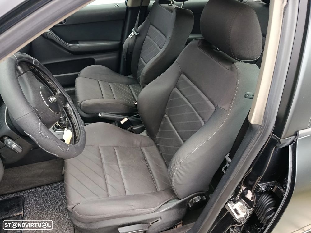 Audi A3 1.6 Ambition - 7