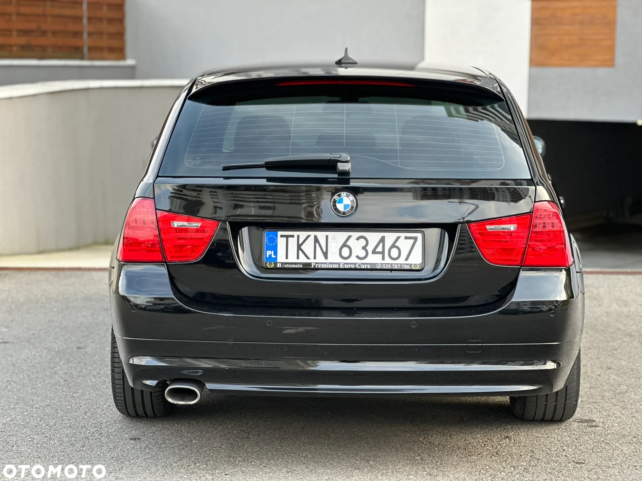 BMW Seria 3 320d DPF Touring - 7