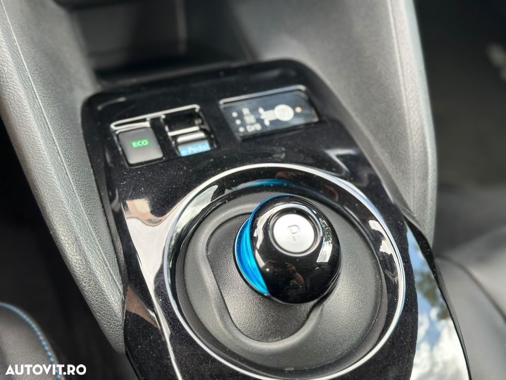 Nissan LEAF 40 kWh - 13