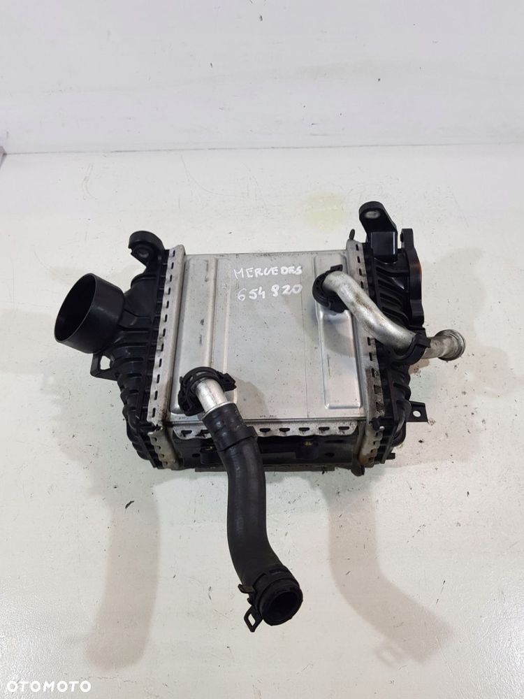 CHŁODNICA INTERCOOLERA A6540900100 MERCEDES SPRINTER GLA GLB 2.0 CDI 654920 - 2