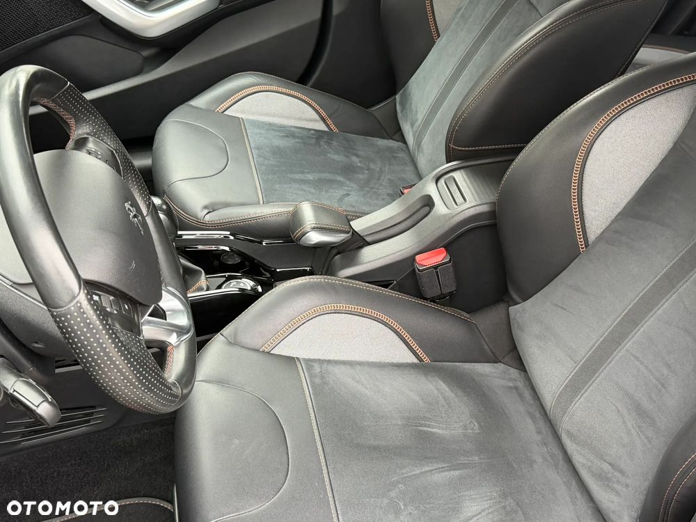 Peugeot 2008 1.2 Pure Tech Crossway S&S - 22