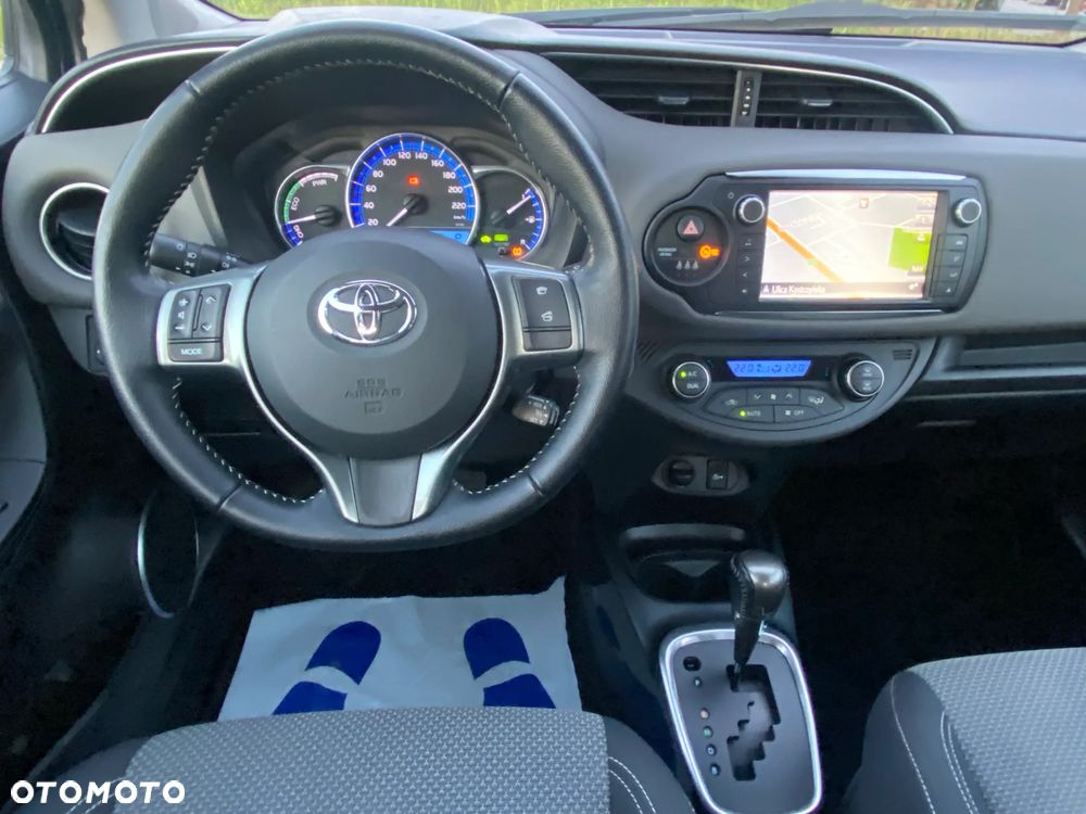 Toyota Yaris - 28