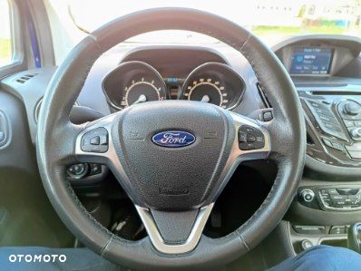 Ford Tourneo Courier 1.0 EcoBoost Titanium - 10
