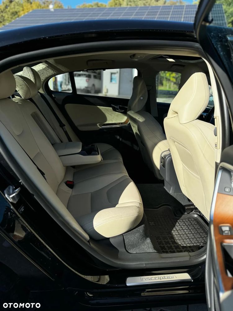 Volvo S60 - 9