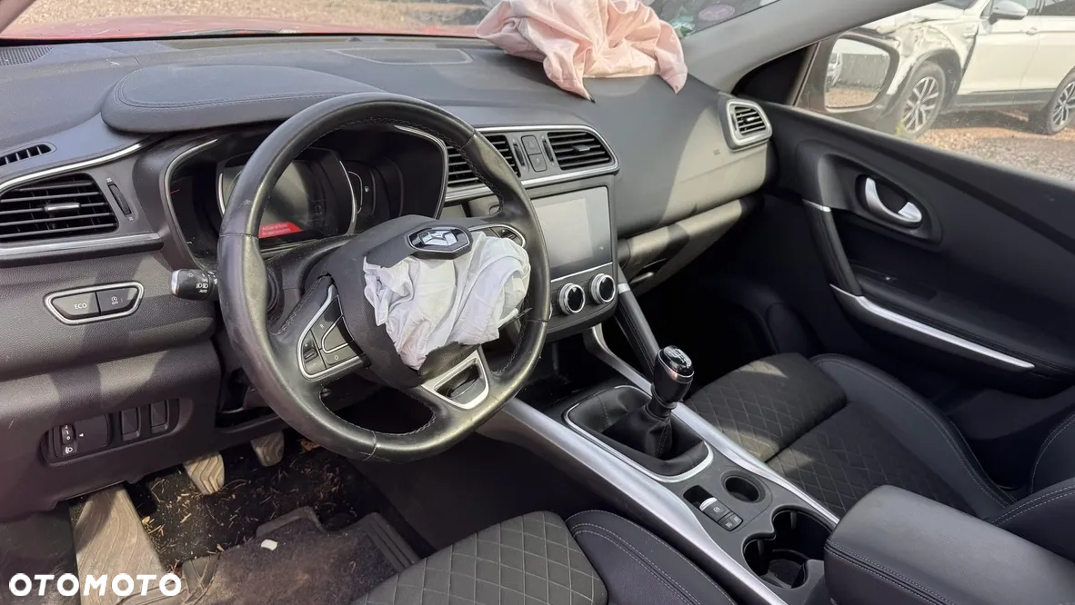 Renault Kadjar TCe 140 GPF LIMITED - 18