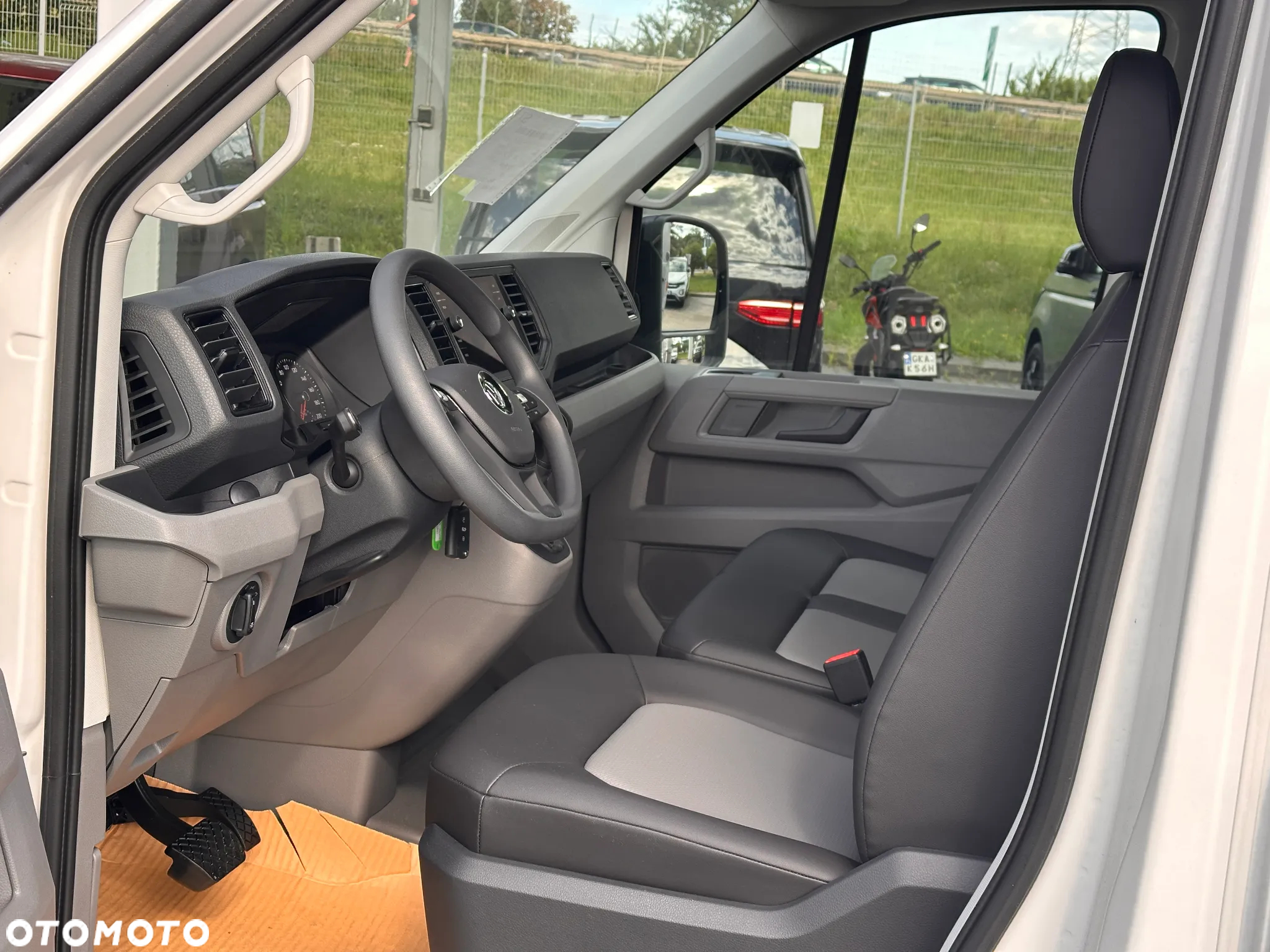 Volkswagen Crafter - 13