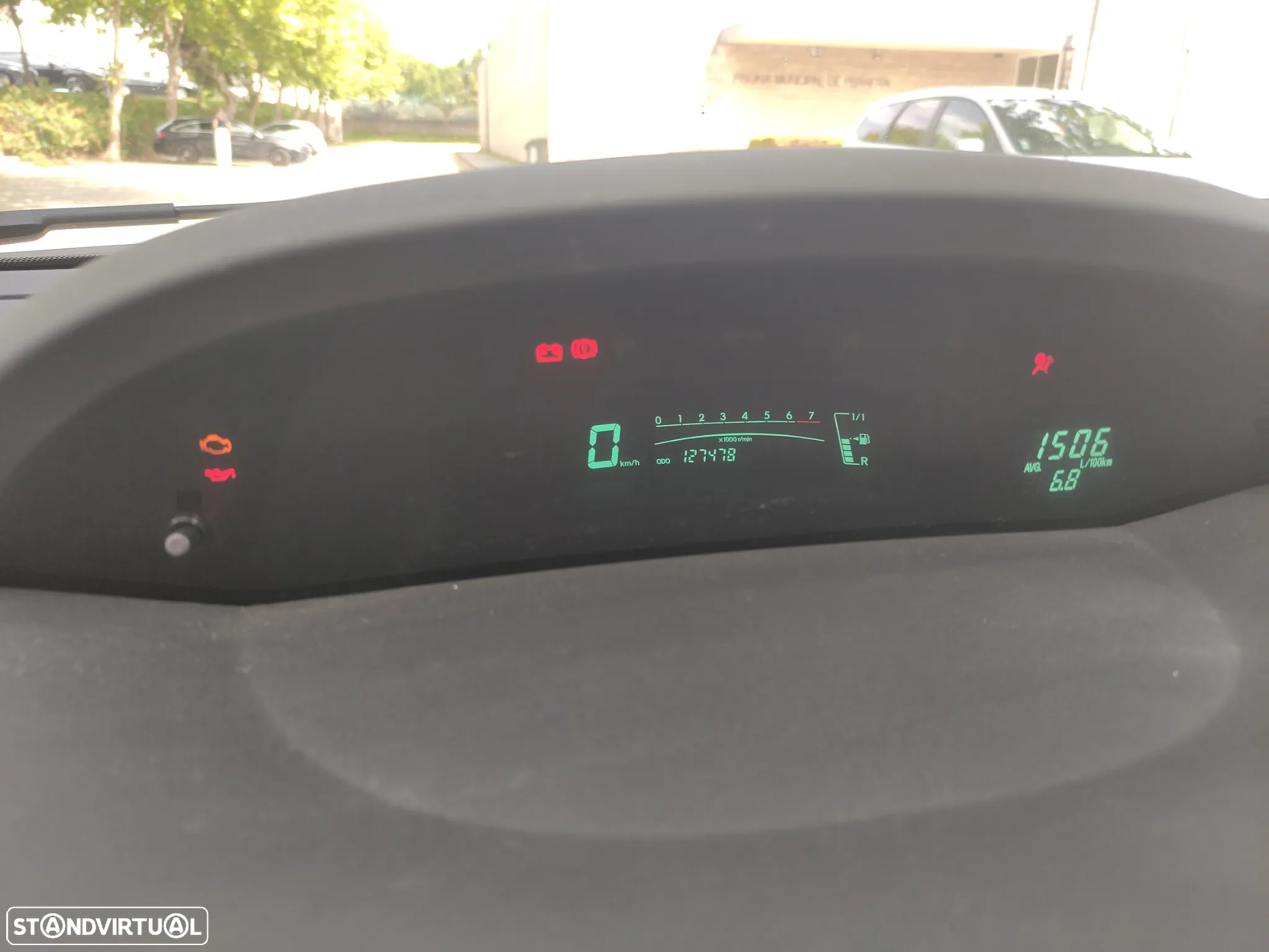 Toyota Yaris - 16