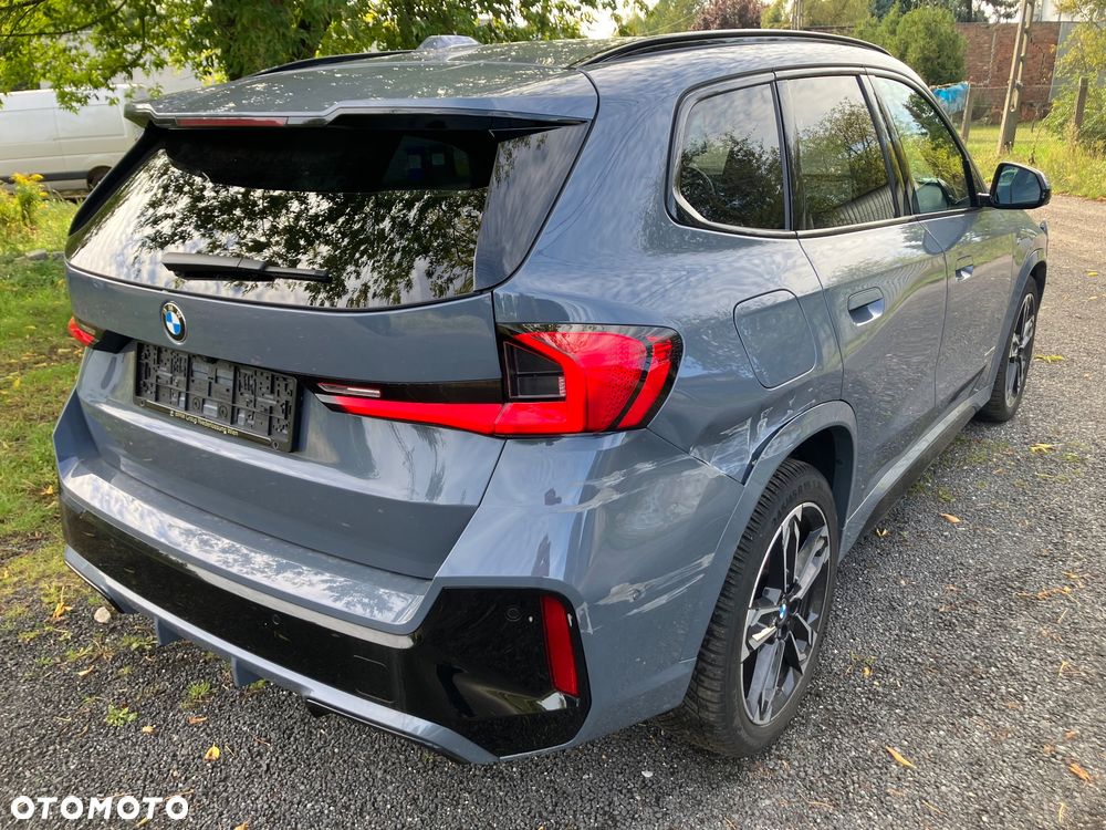 BMW X1 xDrive23i - 5
