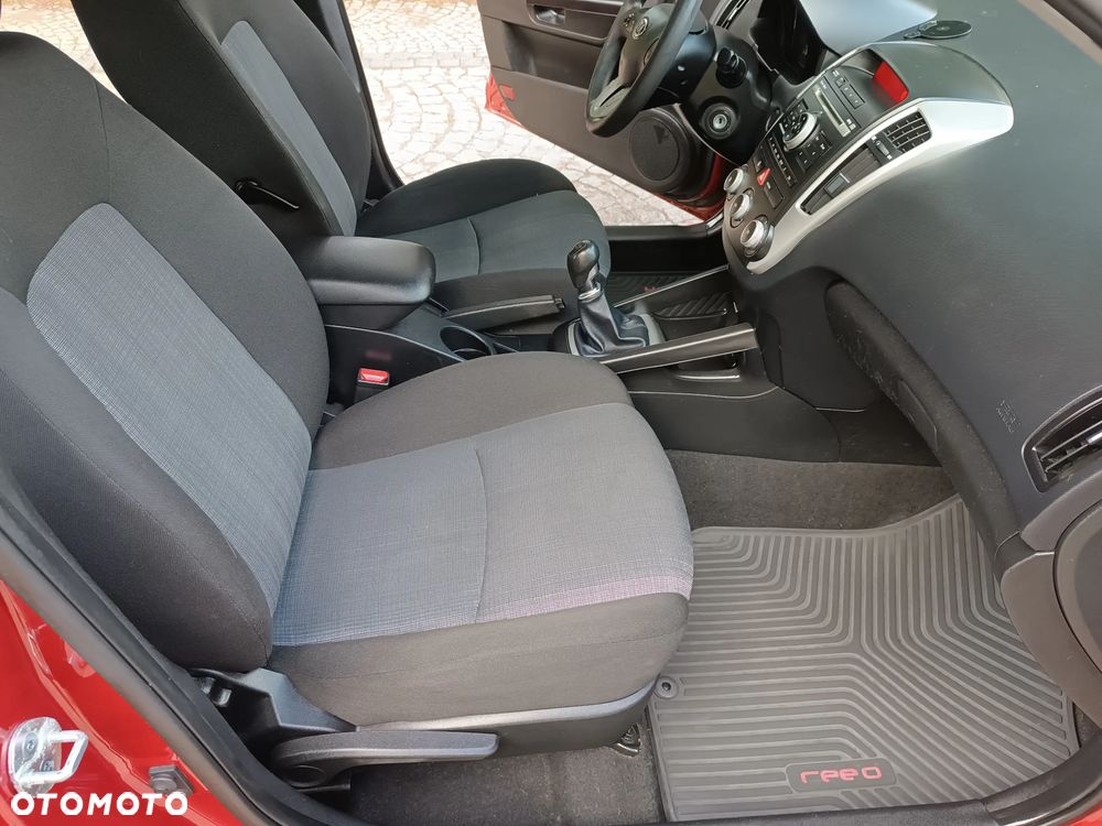 Kia Ceed 1.4 CVVT Edition 7 - 18