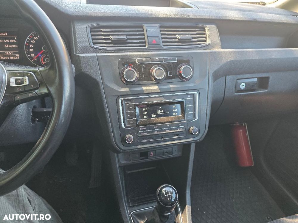 Volkswagen Caddy - 8