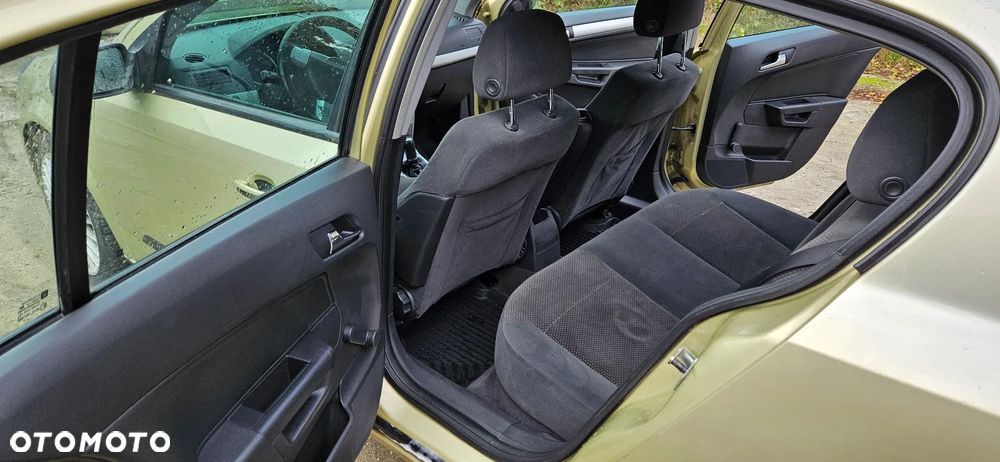 Opel Astra III 2.0 T Sport - 6