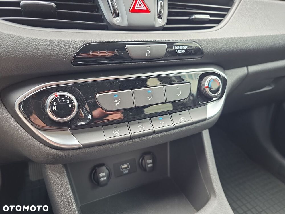 Hyundai i30 1.0 T-GDI Modern - 21