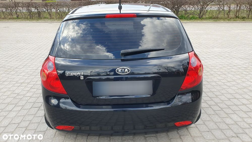 Kia Ceed 1.6 Crdi Comfort - 4