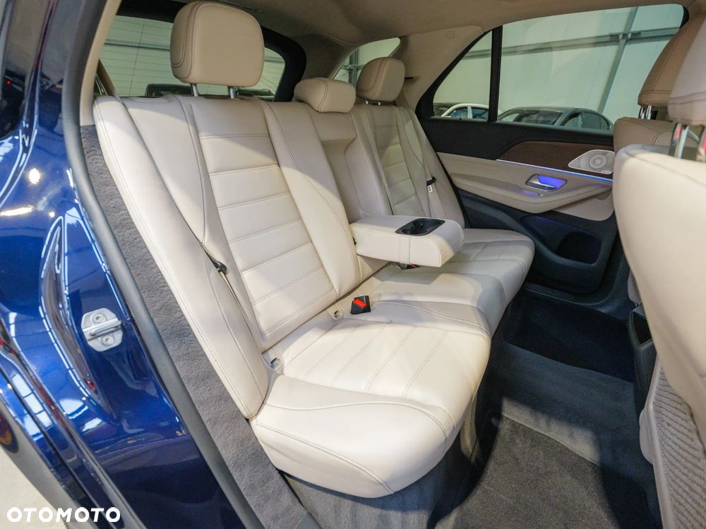 Mercedes-Benz GLE 300 d 4Matic 9G-TRONIC AMG Line - 19
