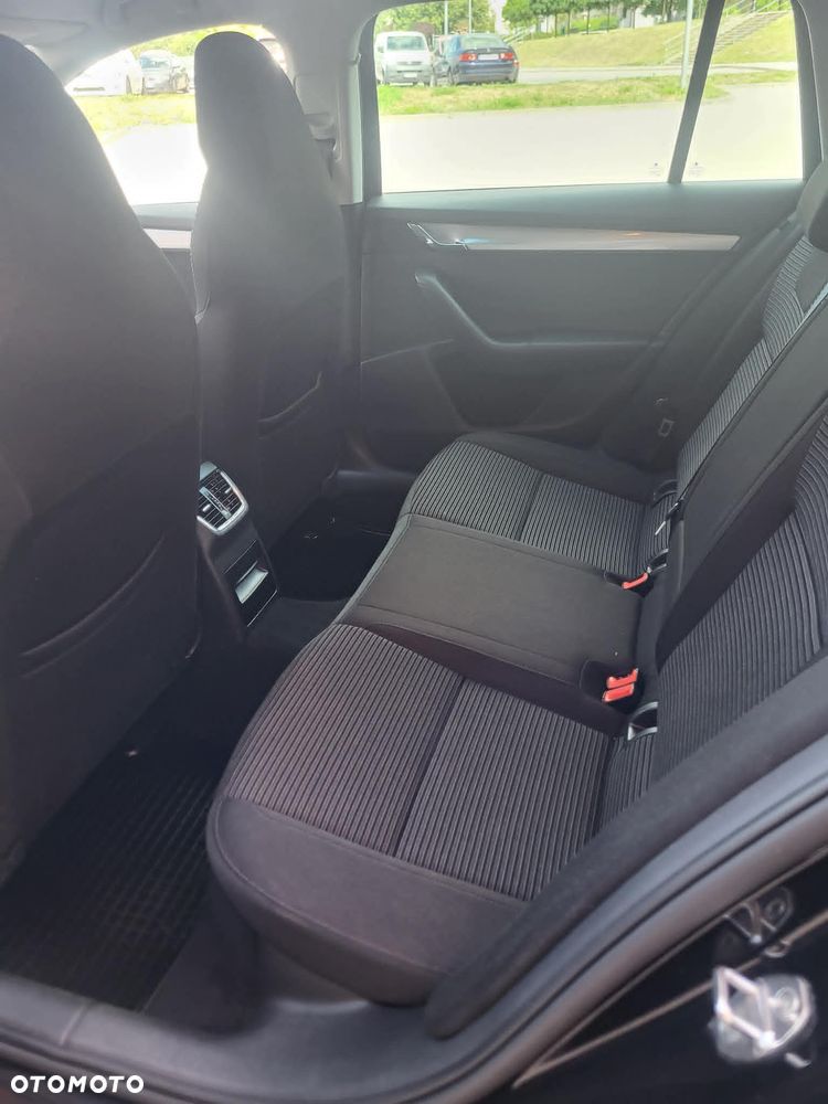 Skoda Octavia 1.4 TSI Style - 11