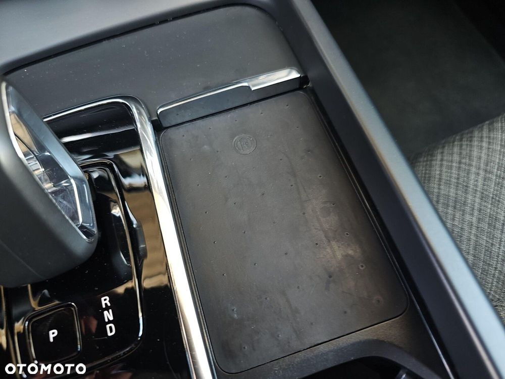 Volvo XC 60 B4 B R-Design - 27