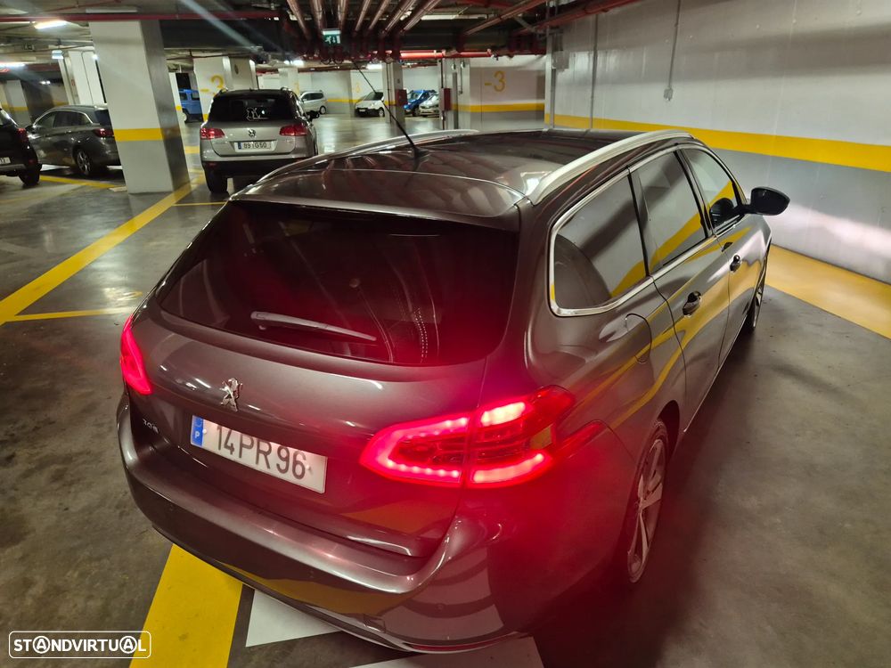 Peugeot 308 SW 1.6 e-HDi Allure - 12