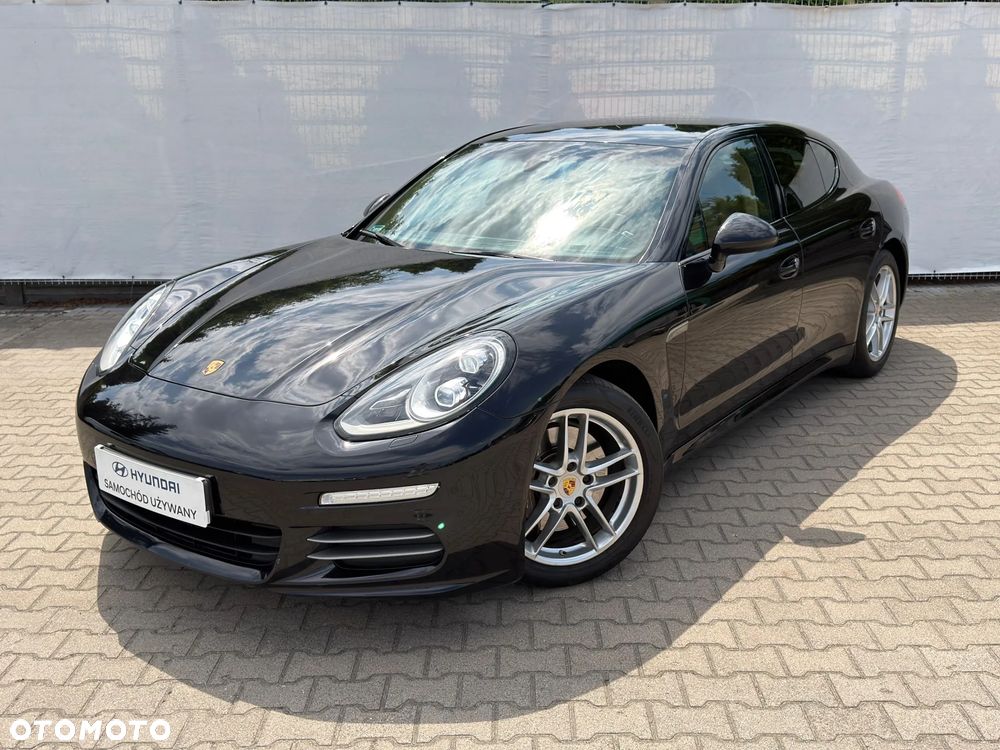 Porsche Panamera 4 - 1