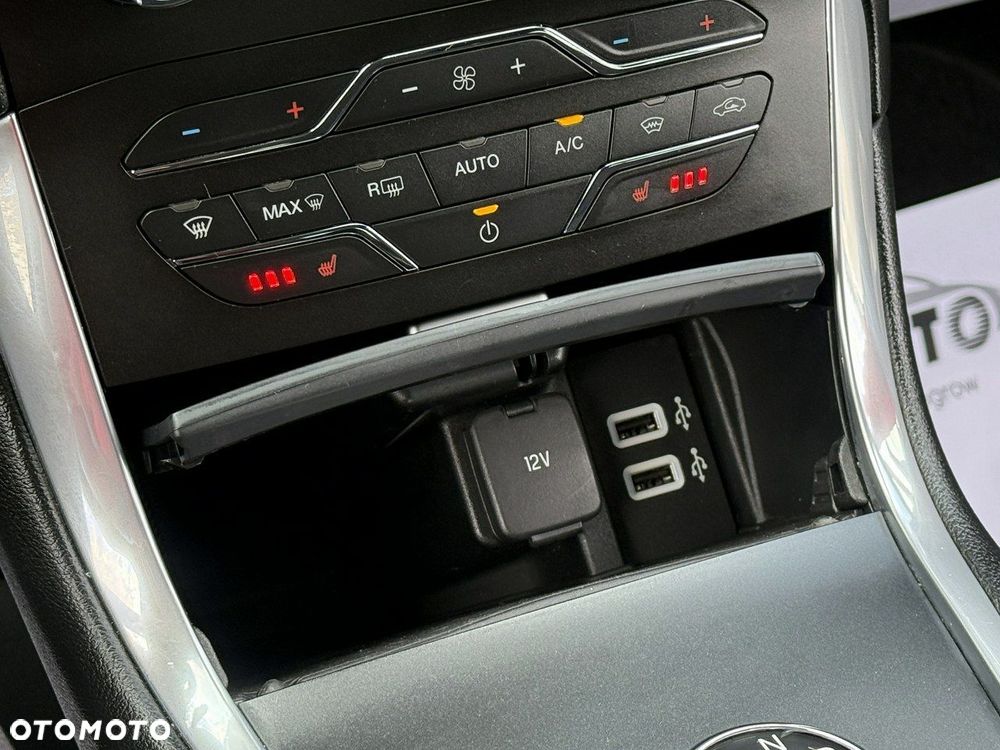 Ford S-Max 2.0 EcoBlue Titanium - 6