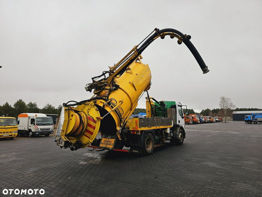 Volvo FULLER TANKERS 2008 WUKO do zbierania odpadów płynnych - 2