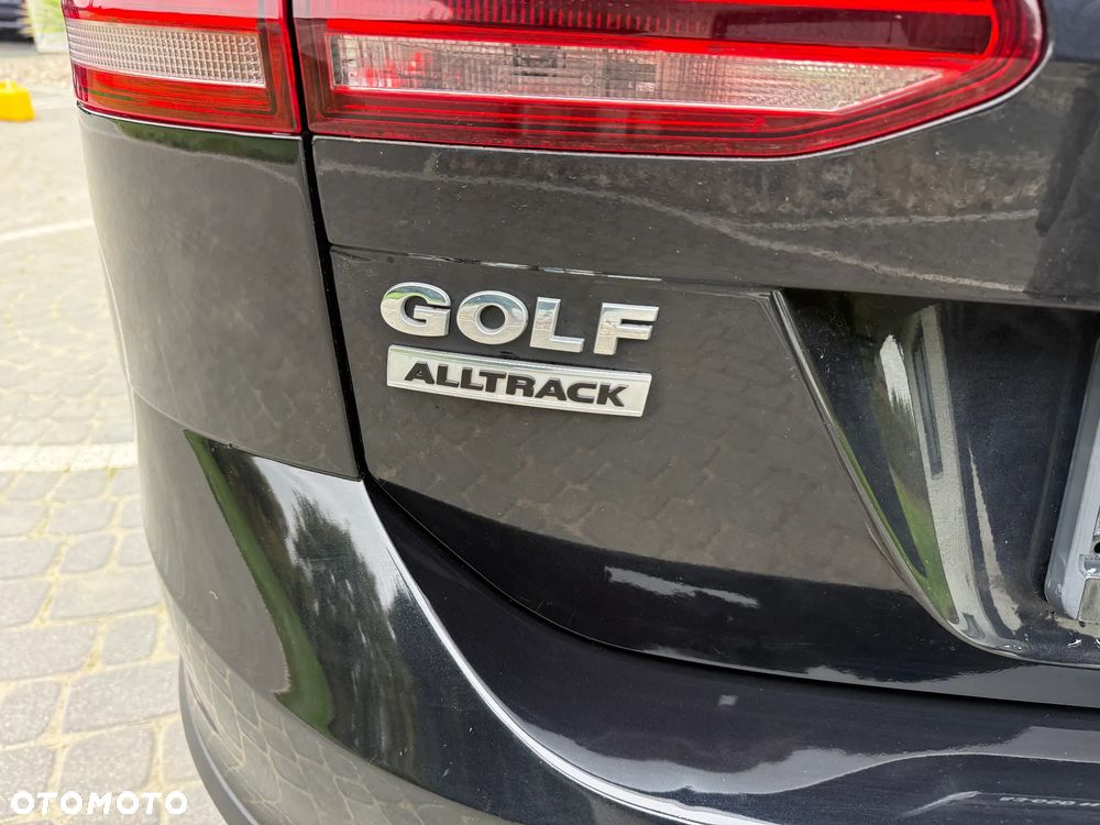 Volkswagen Golf - 16
