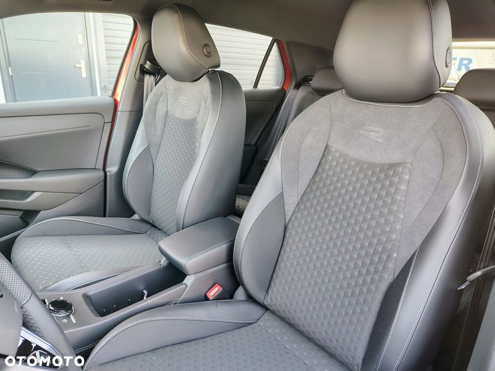 Volkswagen T-Roc - 19