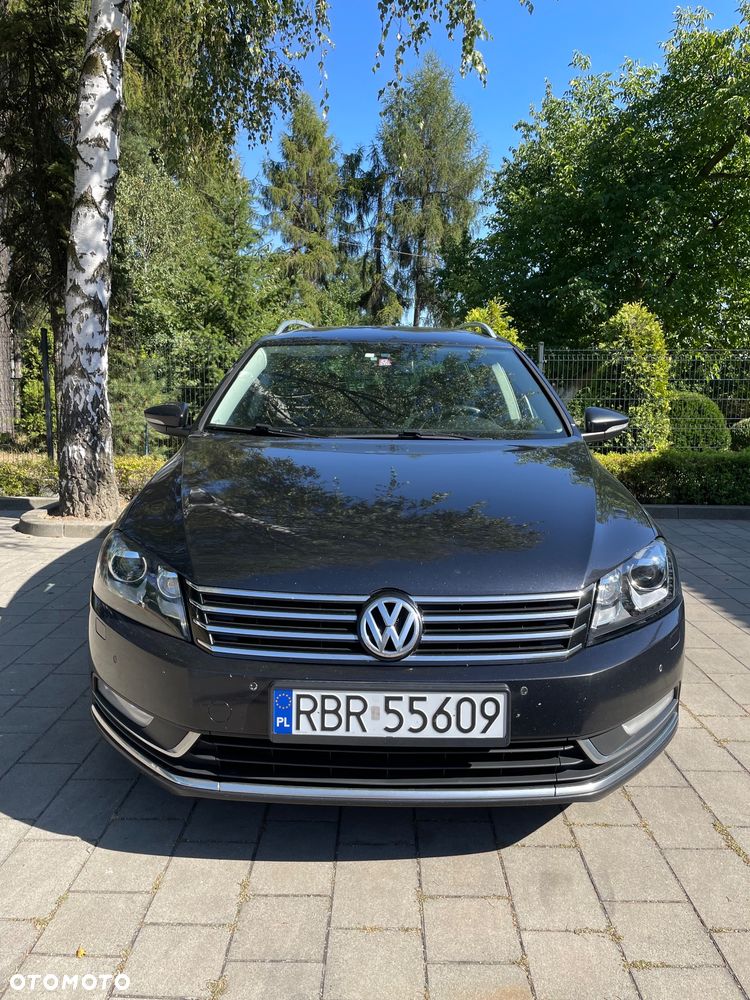 Volkswagen Passat 1.6 TDI Comfortline - 1