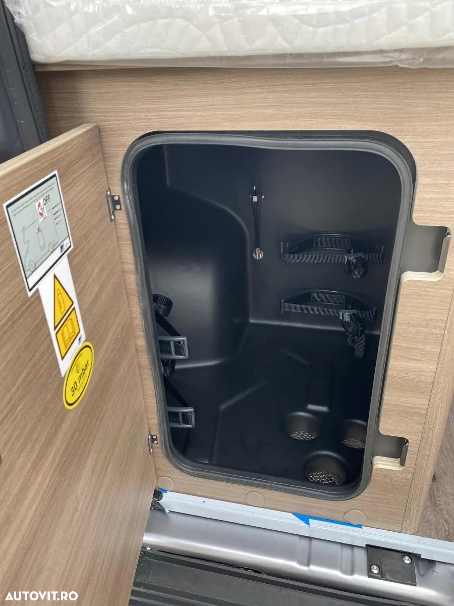 Hymer-Eriba Carado CVE600 - 10