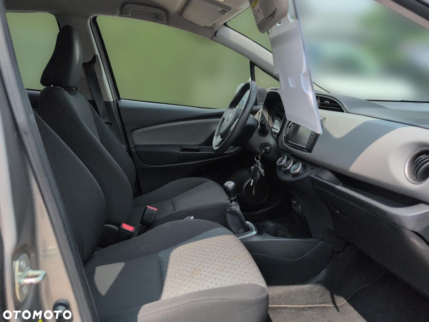 Toyota Yaris - 9