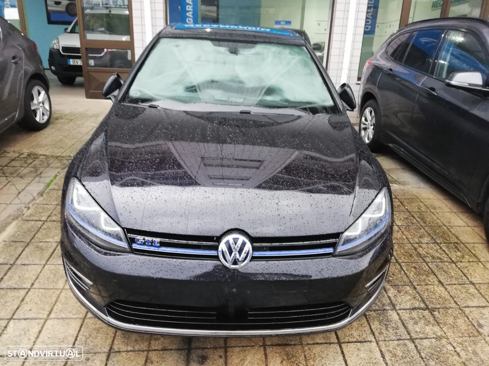 VW Golf 1.4 GTE Plug-In-Hybrid DSG - 2
