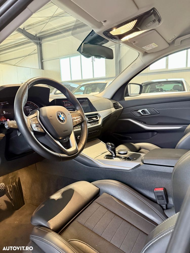 BMW Seria 3 320d xDrive Aut. - 9