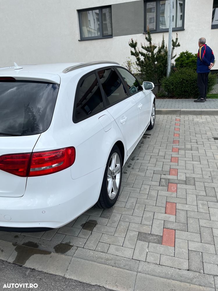 Audi A4 Avant ver-2-0-tdi-dpf-clean-multitronic-ambition - 8