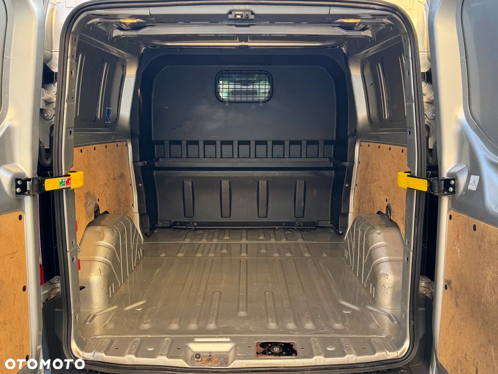 Ford Transit Custom - 15