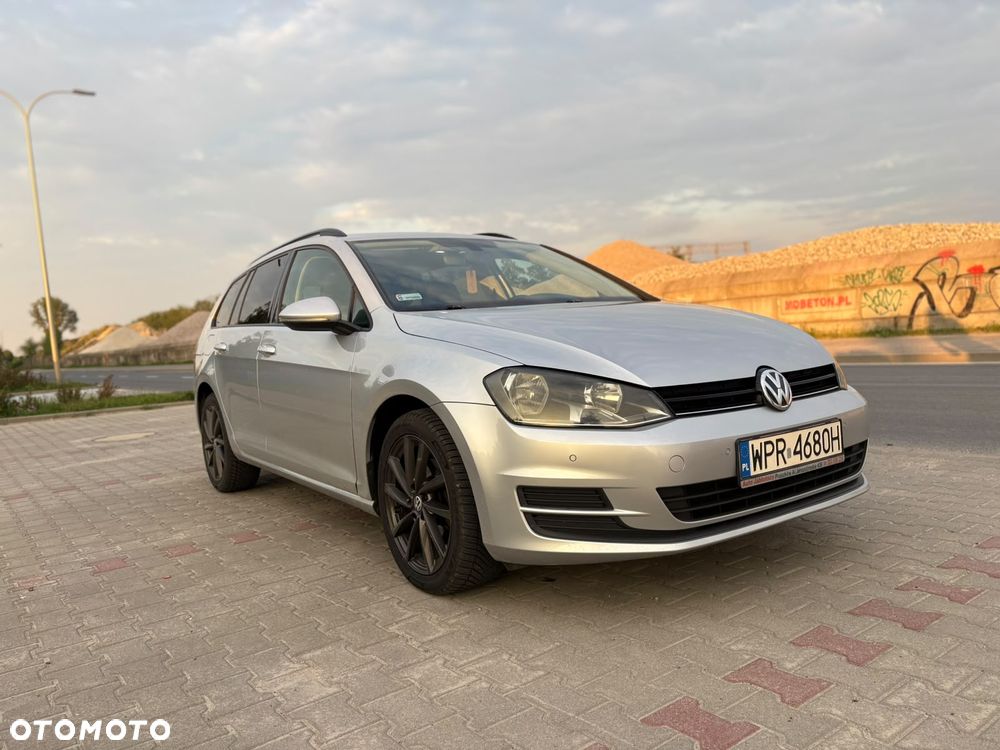 Volkswagen Golf 1.6 TDI BlueMotion Trendline - 5