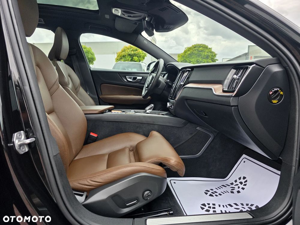 Volvo V60 B3 B Inscription - 18