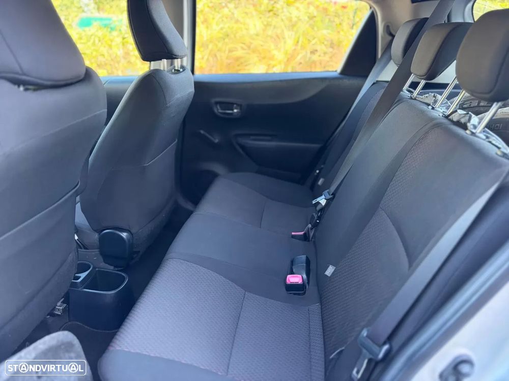Toyota Yaris 1.33 VVT-i Sport CVT+Navi - 13