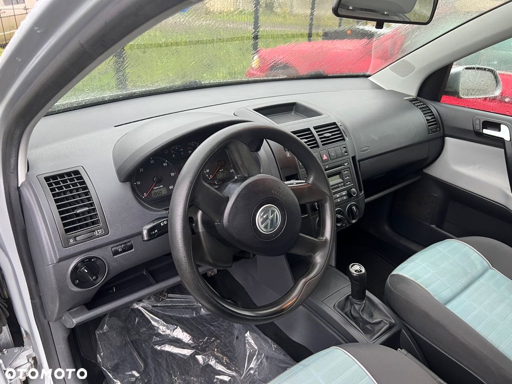 Volkswagen Polo 1.4 TDI DPF BlueMotion - 22