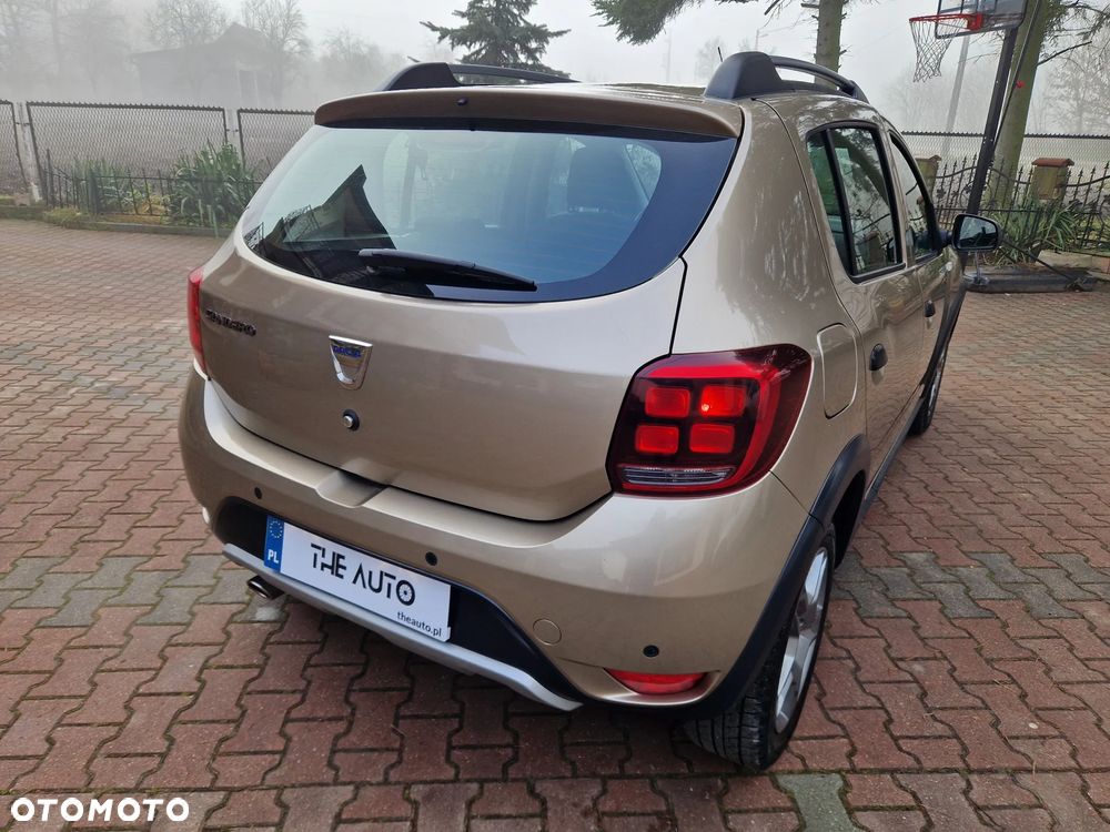 Dacia Sandero Stepway 1.0 TCe Laureate S&S - 35