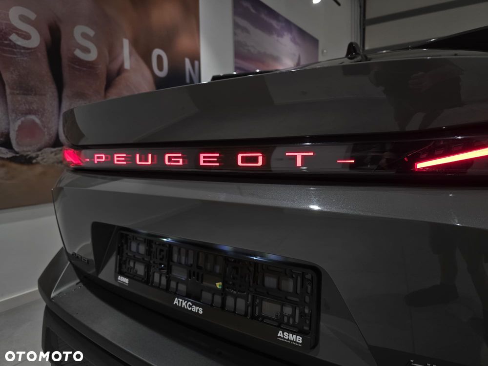 Peugeot 408 1.2 PureTech mHEV GT S&S e-DSC6 - 11