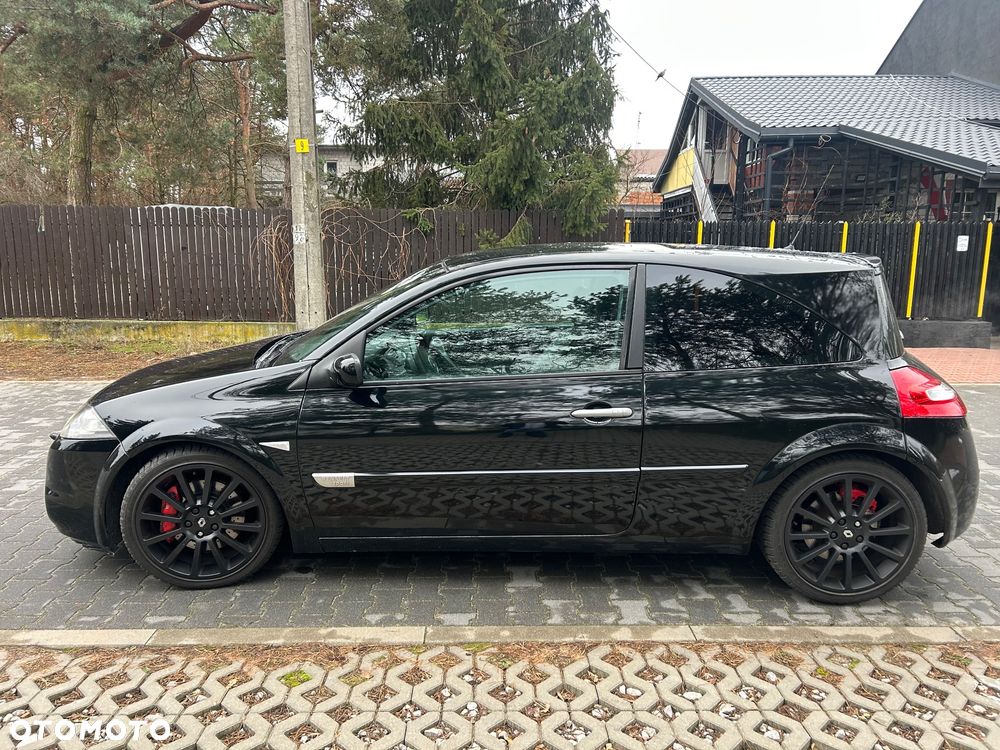 Renault Megane 2.0T F1 Team R-26 - 6