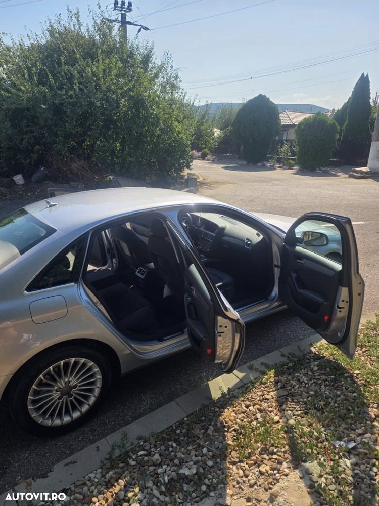 Audi A4 Limuzina 2.0 TDI DPF multitronic Ambiente - 9