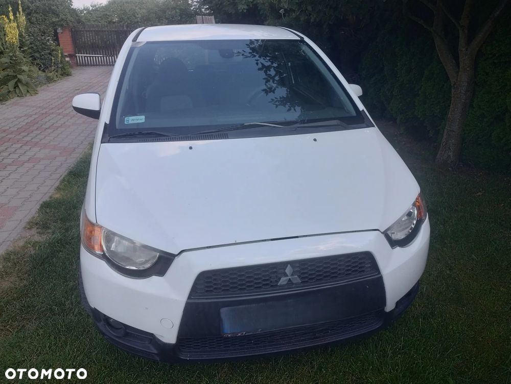 Mitsubishi Colt 1.3 Automatik Intense - 1