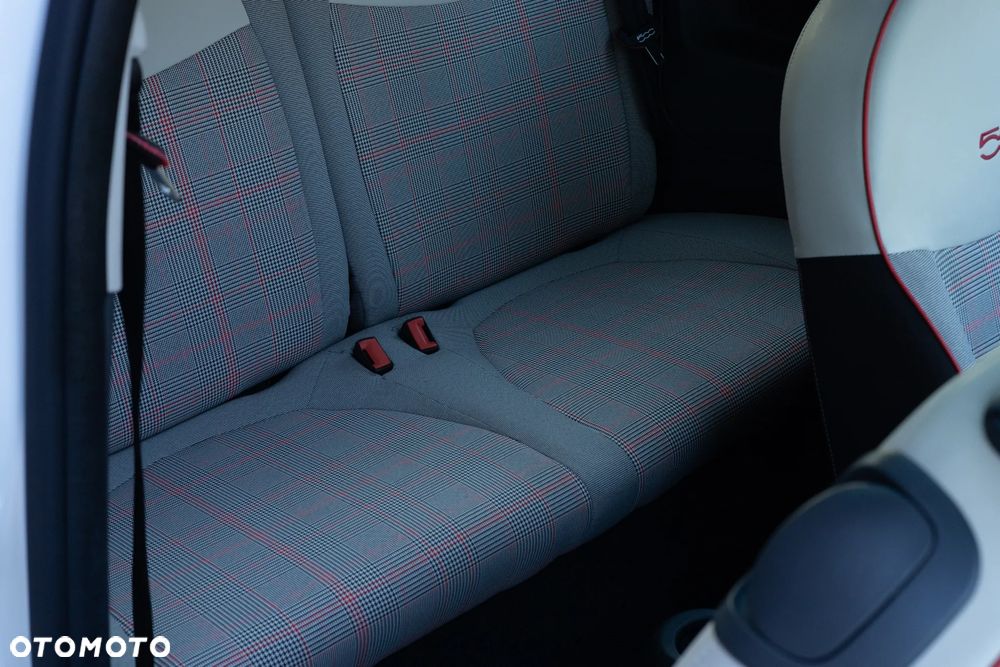 Fiat 500 1.2 Lounge Dualogic - 23