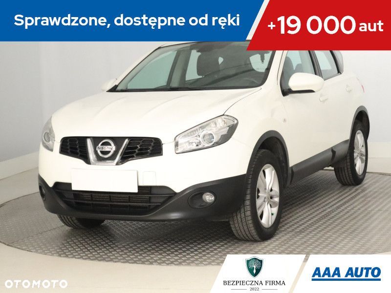 Nissan Qashqai - 2