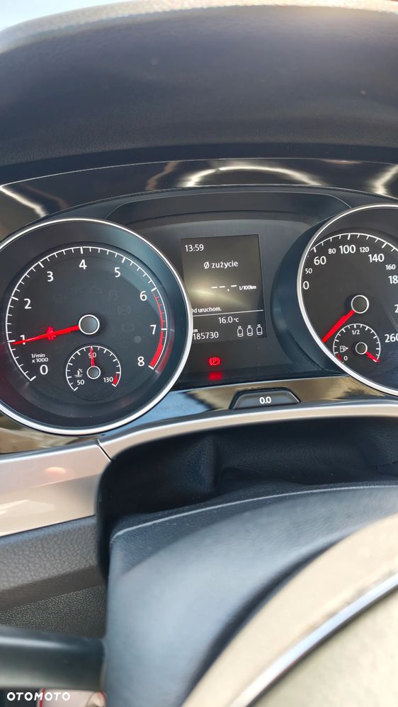 Volkswagen Touran 1.5 TSI EVO Trendline - 14
