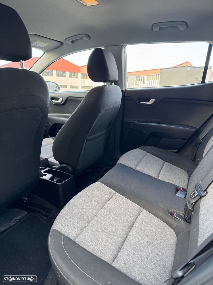 Kia Stonic 1.0 T-GDI Drive - 5